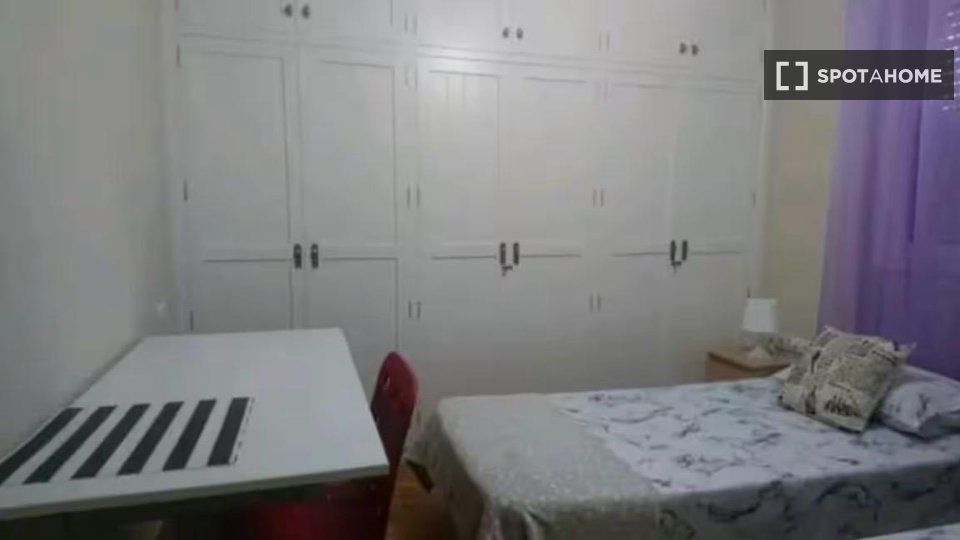 Double room Malaga, 4 beds, 90m² — photo 10