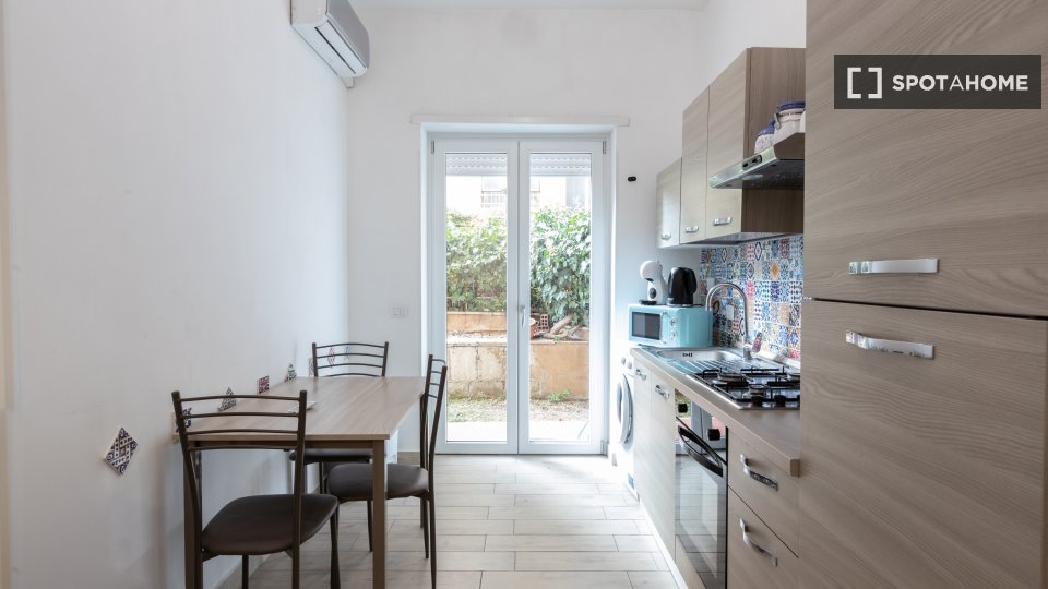 Apartment mono Rome, 48m² — photo 8