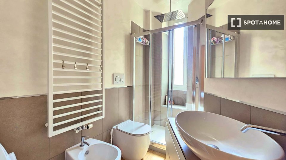 Apartment Milan, 1 bed, 60m² — photo 3