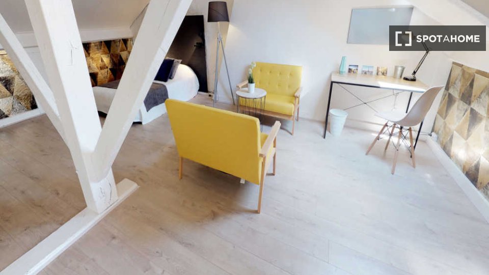 Double room Paris, 5 beds, 120m² — photo 15