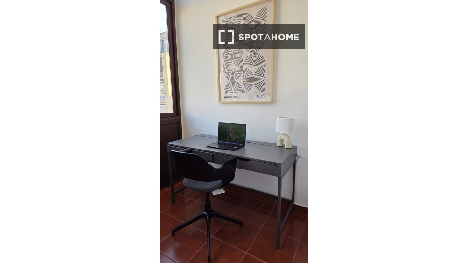Apartment Barcelona, 3 beds, 70m² — photo 5