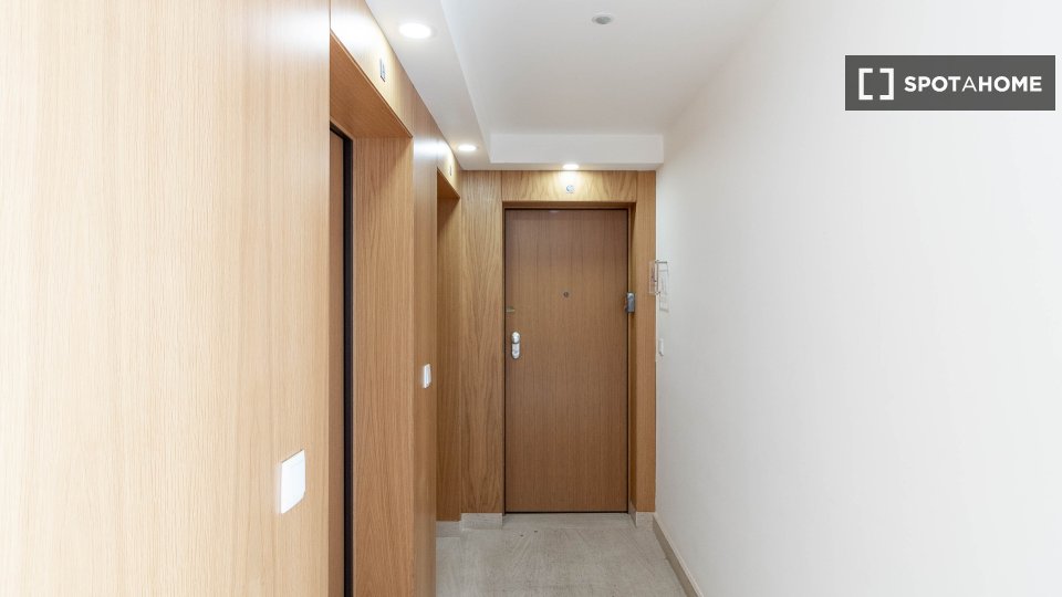 Apartment Lisbon, 1 bed — photo 9