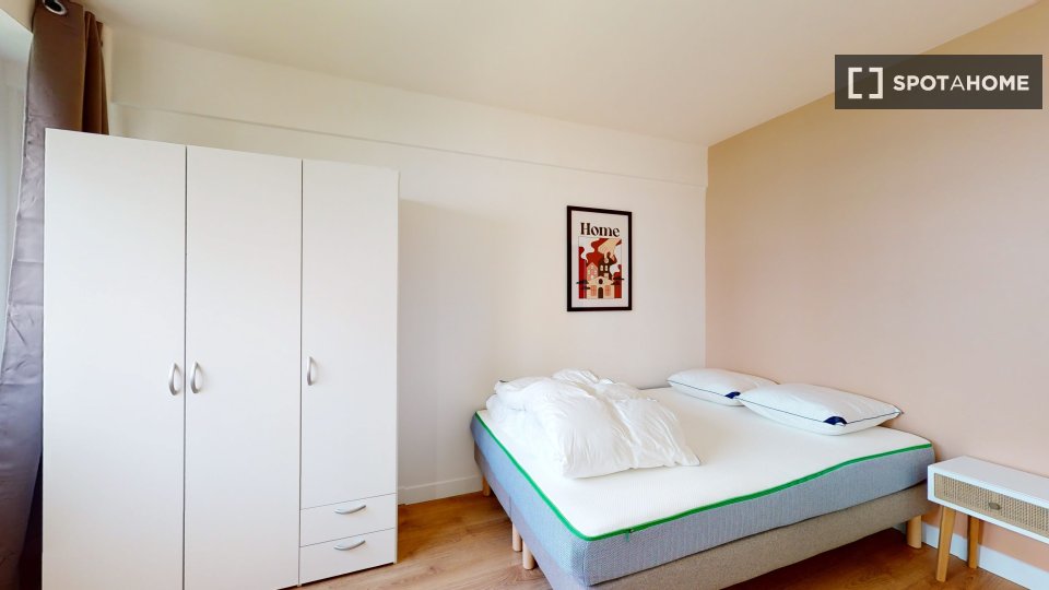 Double room Paris, 15 beds — photo 2