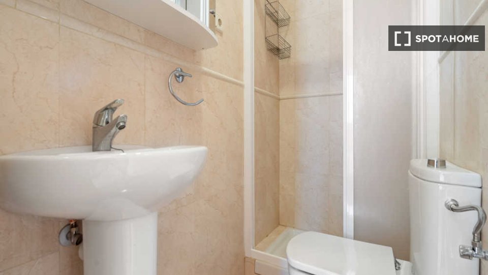Chambre double Madrid, 34 chambres — photo 8
