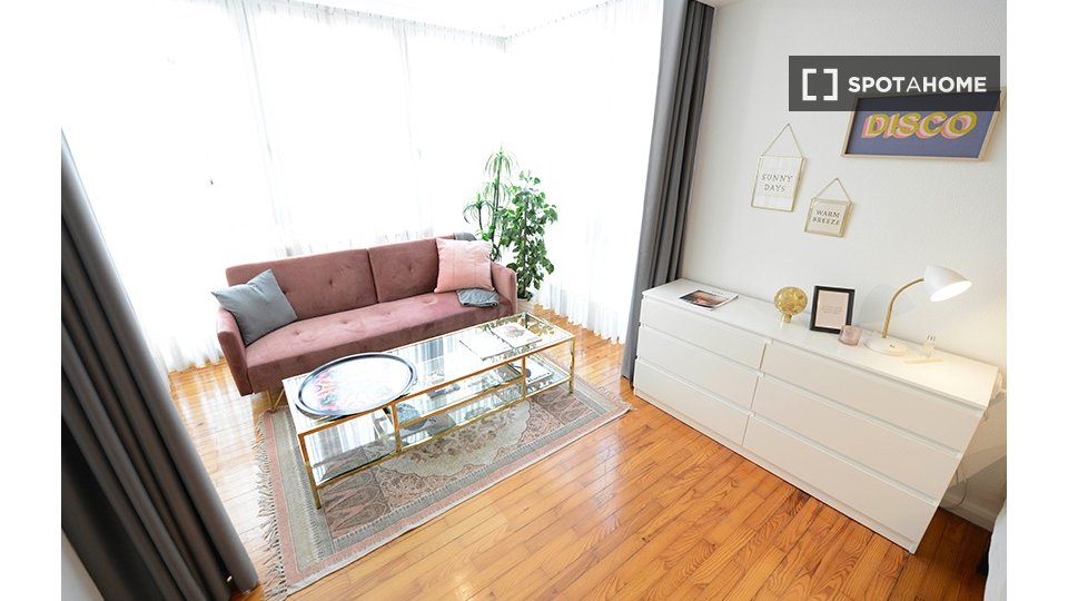 Double room Bilbao, 4 beds — photo 20