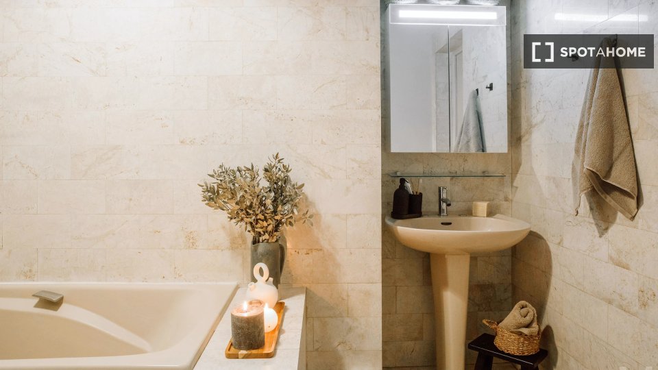 Apartment Paris, 1 bed, 67m² — photo 6
