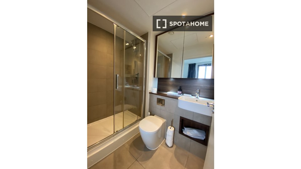 Apartment London, 2 beds, 116m² — photo 19