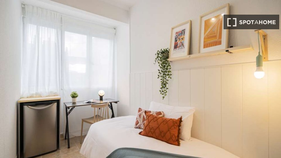 Double room Madrid, 25 beds — photo 2