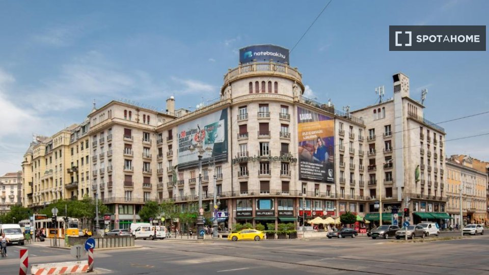 Double room Budapest, 4 beds, 96m² — photo 1