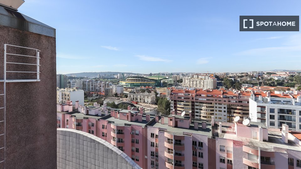Apartment Lisbon, 1 bed, 60m² — photo 16