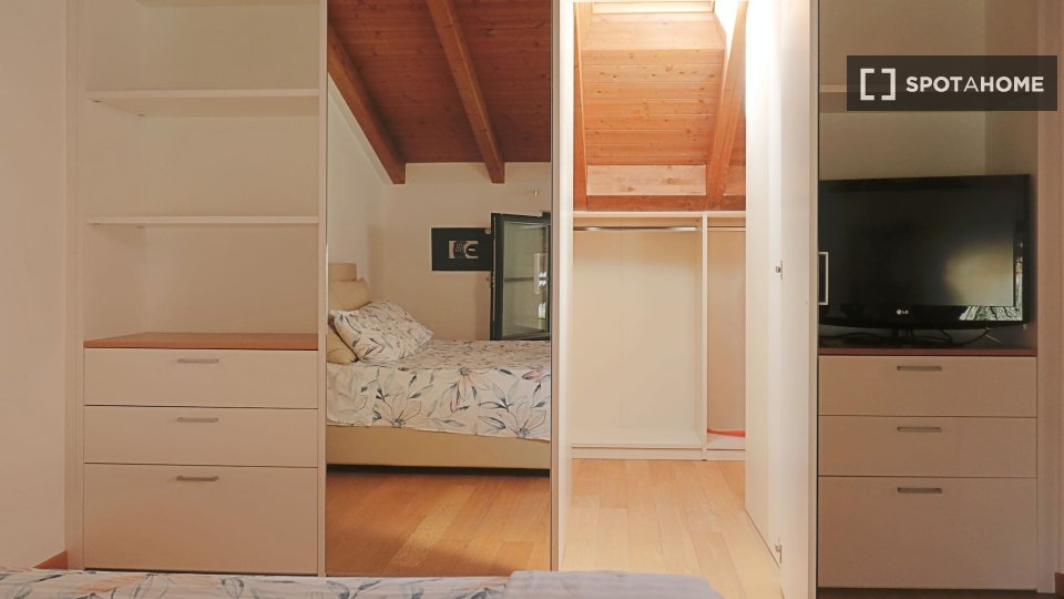 Apartment Milan, 1 bed, 70m² — photo 16