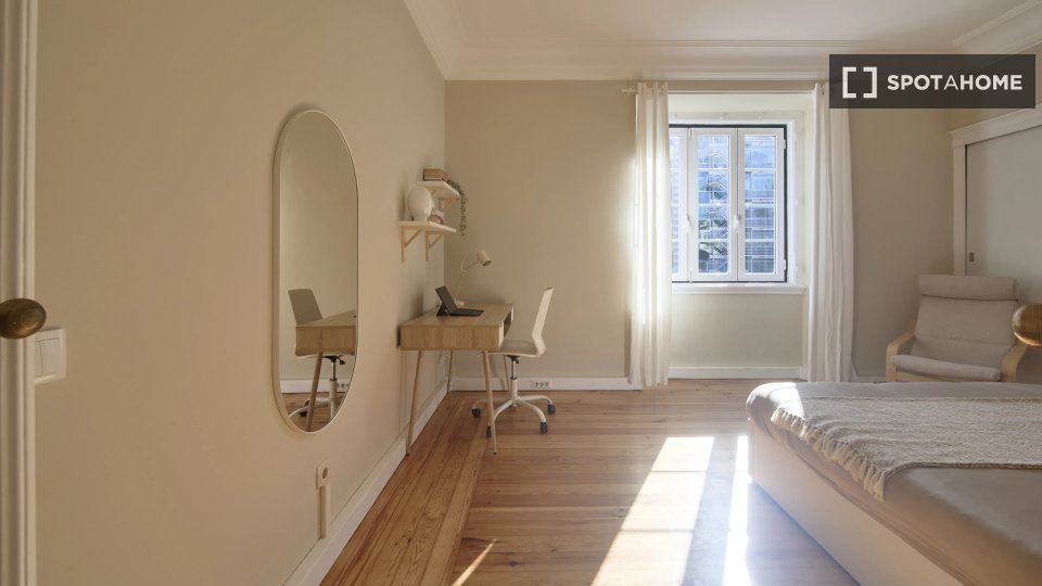 Double room Lisbon, 10 beds — photo 13