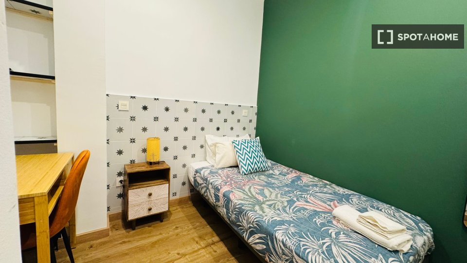 Apartment Madrid, 3 beds, 65m² — photo 36