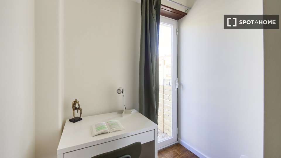 Double room Lisbon, 10 beds — photo 15