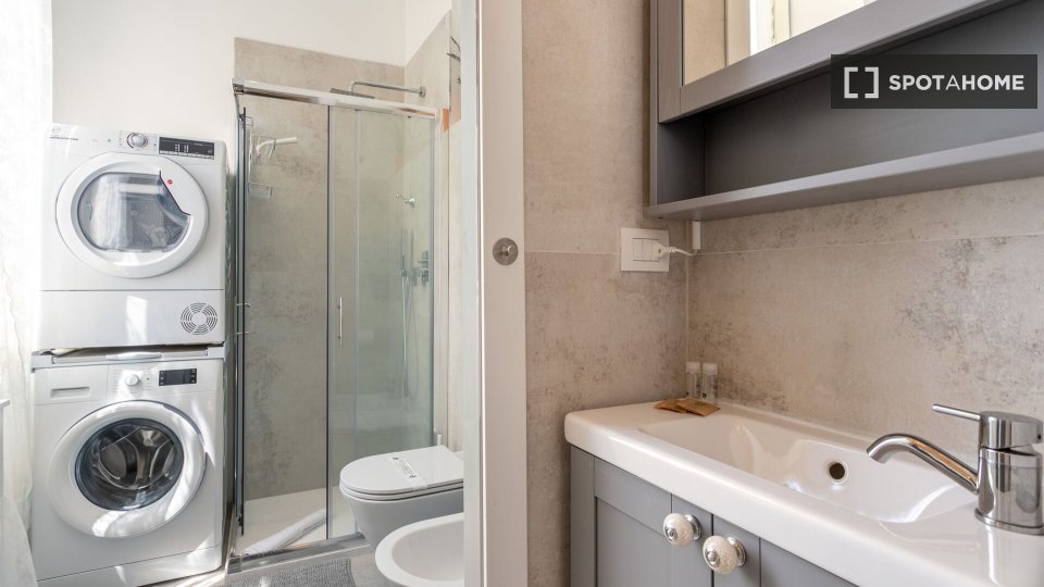 Apartment Florence, 2 beds, 98m² — photo 16