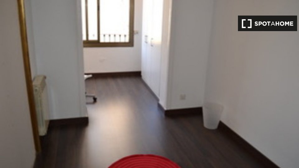 Double room Barcelona, 6 beds, 180m² — photo 35