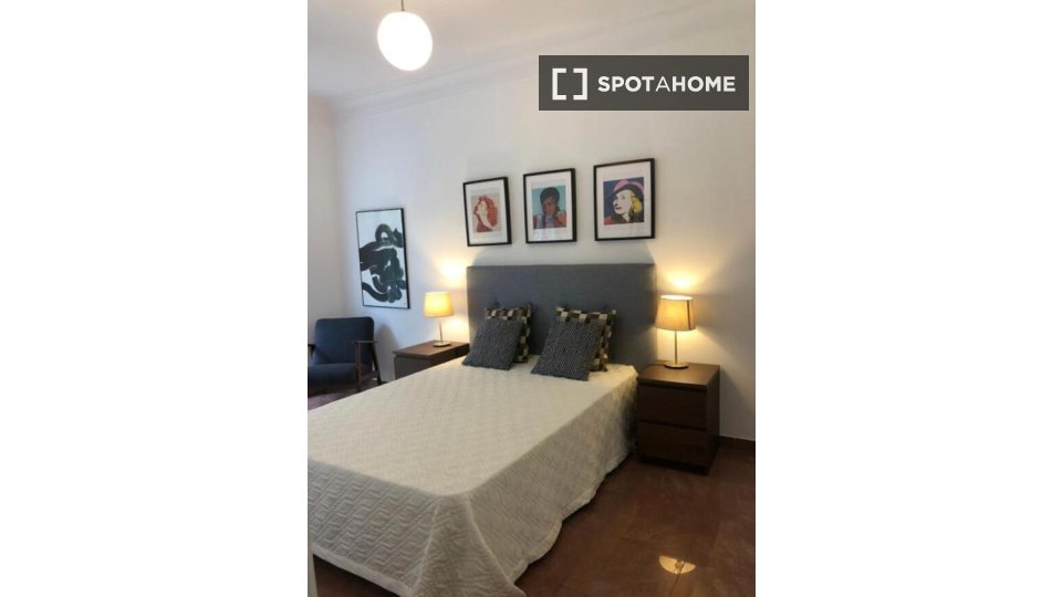 Apartment Lisbon, 1 bed — photo 10