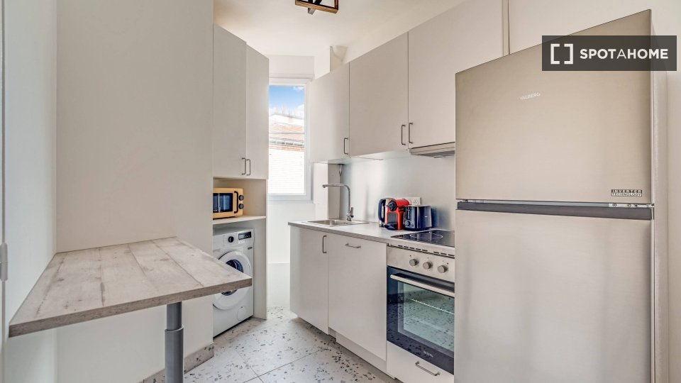 Apartamento París, 1 habitación — foto 9