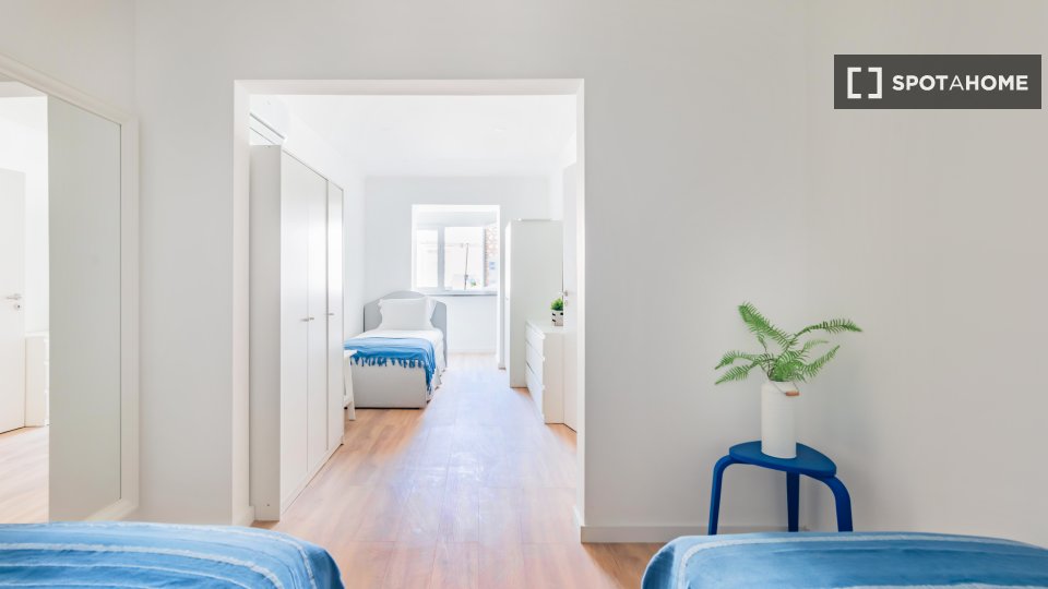 Apartment Lisbon, 2 beds — photo 16