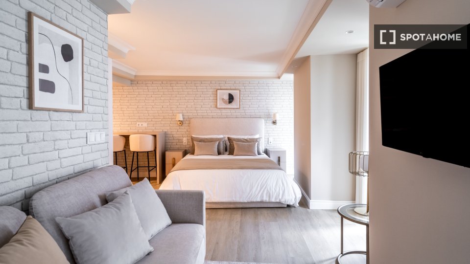 Apartment mono Lisbon — photo 9