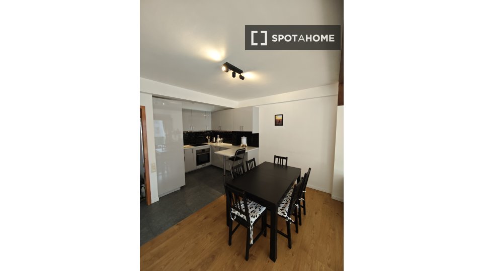 Apartment Brussels, 1 bed, 75m² — photo 18