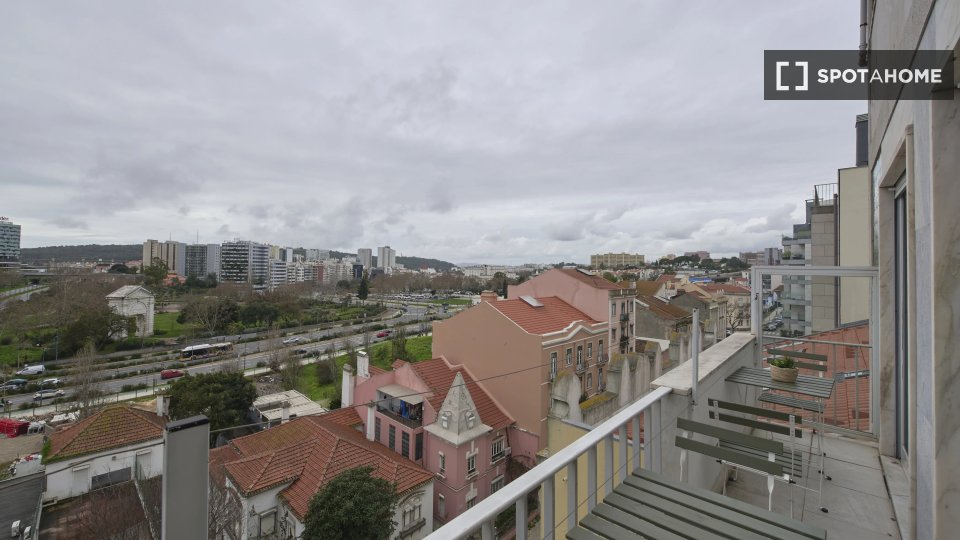 Double room Lisbon, 7 beds — photo 5