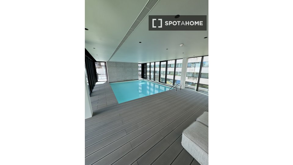Apartment mono Lisbon, 62m² — photo 8
