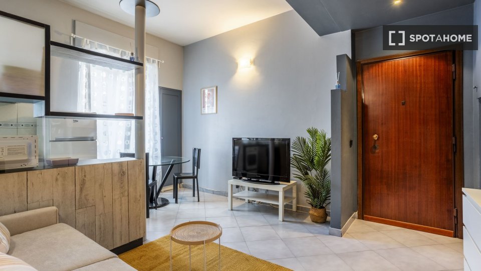 Apartment Milan, 1 bed, 55m² — photo 7