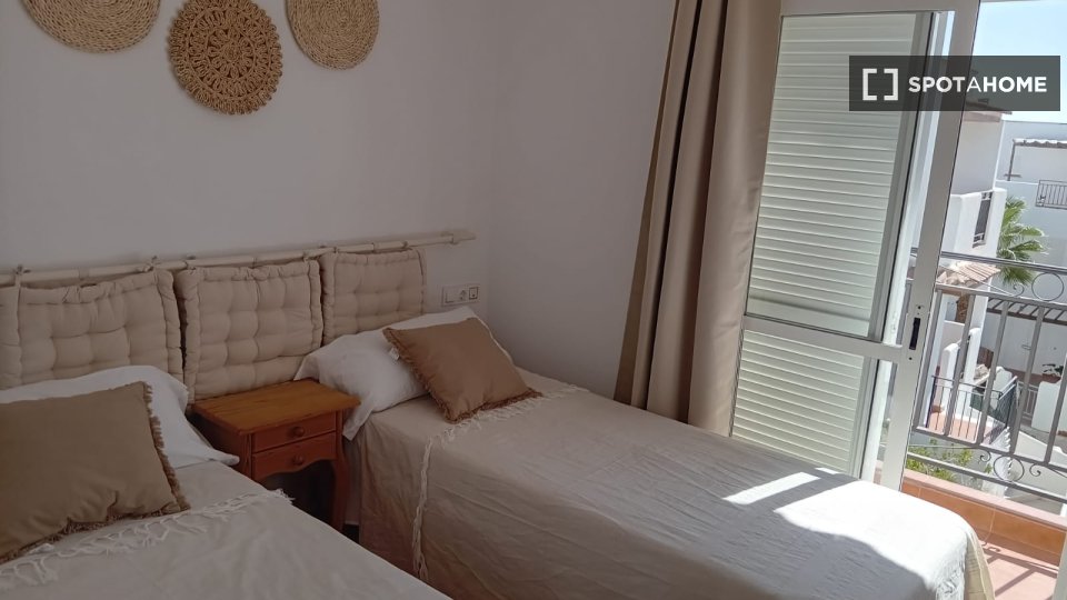 Apartment Almeria, 2 beds — photo 2
