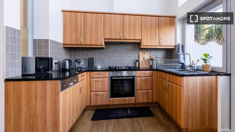 Apartment Brussels, 4 beds — photo 9