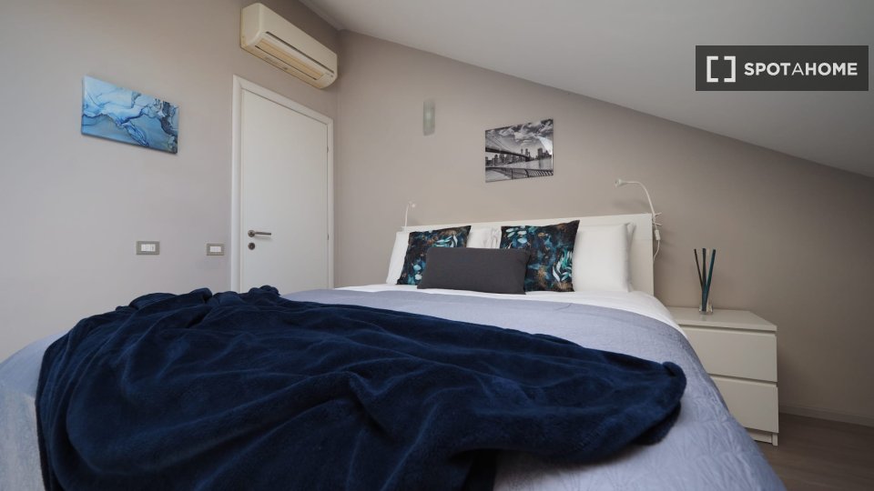Double room Turin, 2 beds — photo 3