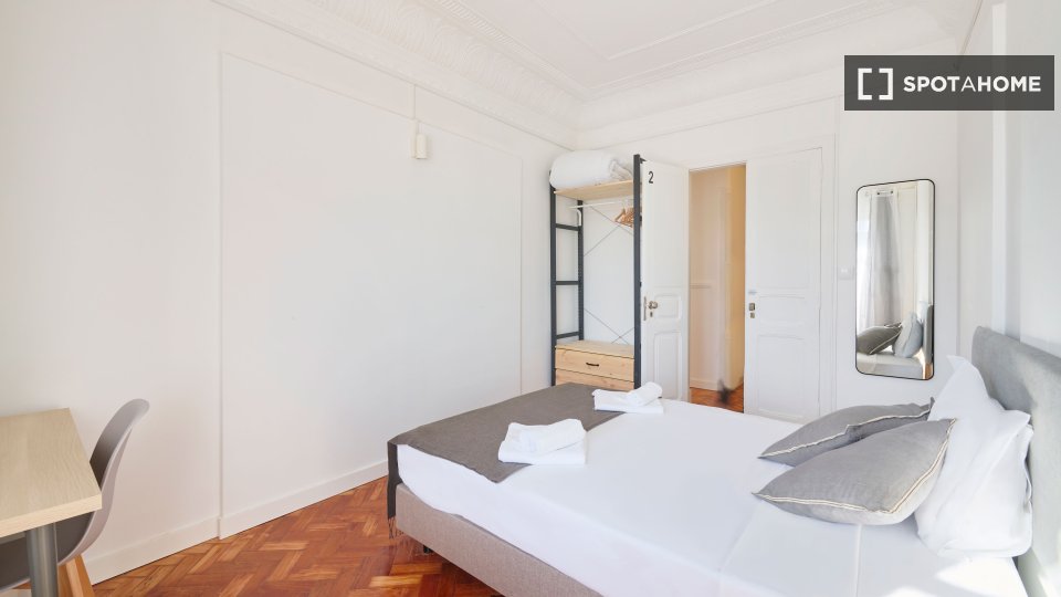 Double room Lisbon, 7 beds — photo 3