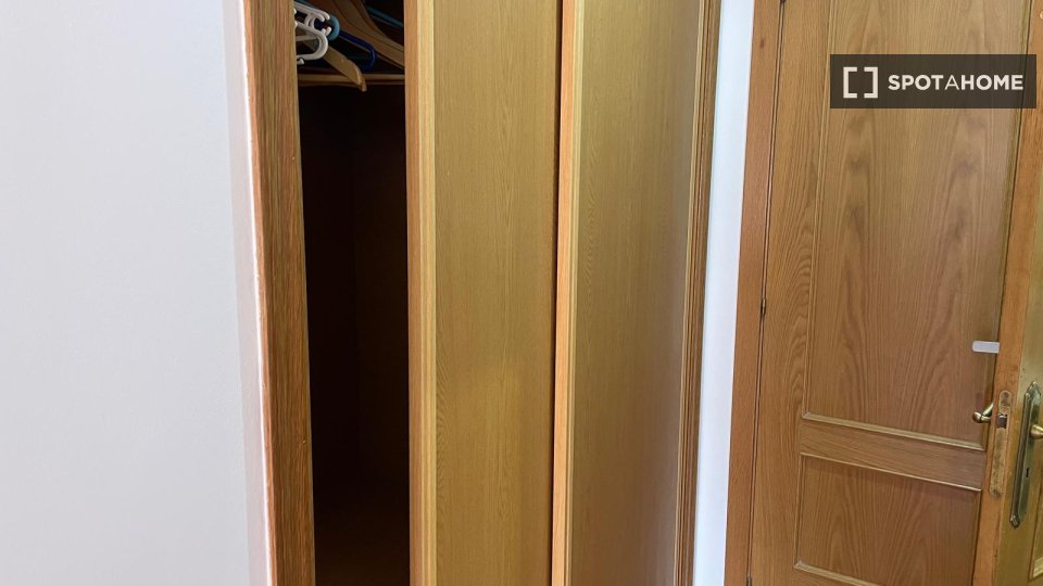 Double room Lisbon, 4 beds, 125m² — photo 52