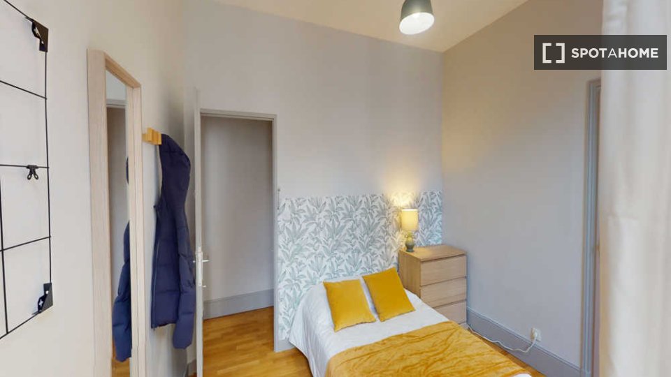 Camera doppia Lione, 7 camere, 150m² — foto 33