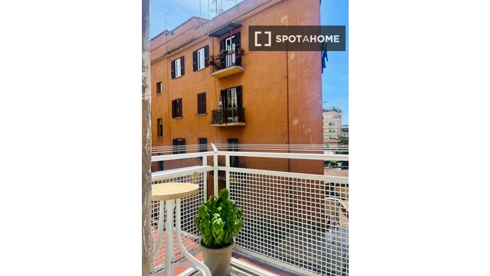 Double room Rome, 2 beds, 70m² — photo 32