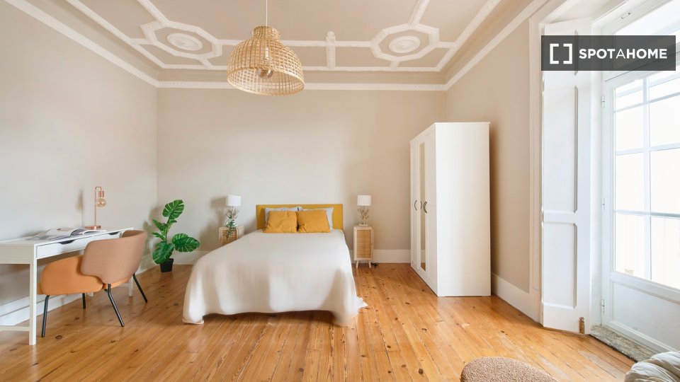 Double room Lisbon, 7 beds — photo 19