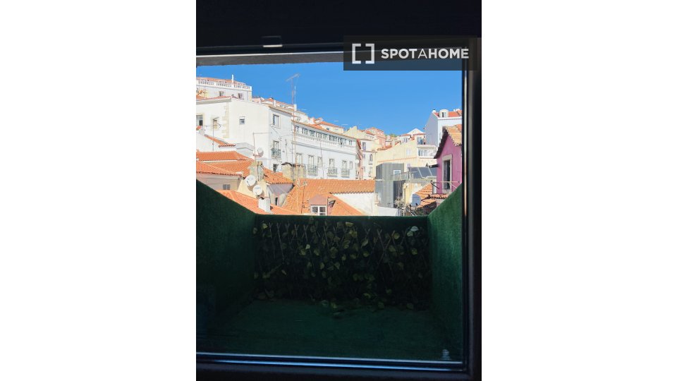 Apartment mono Lisbon, 40m² — photo 4