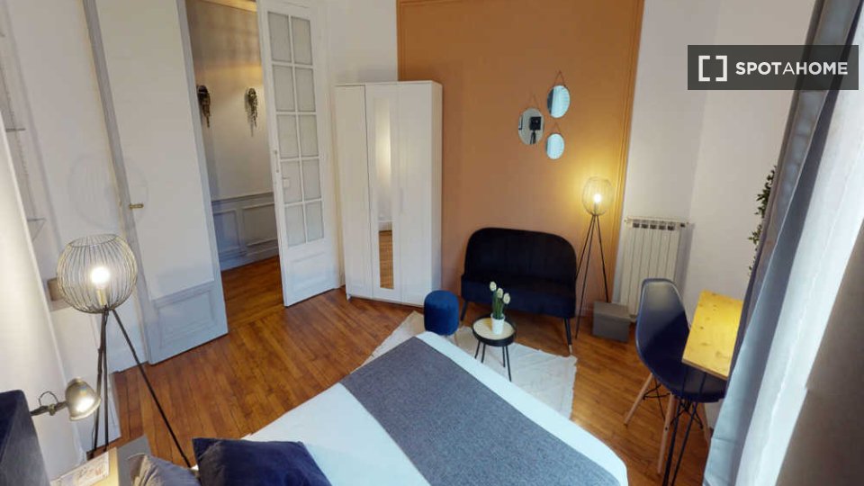 Double room Paris, 4 beds, 100m² — photo 17