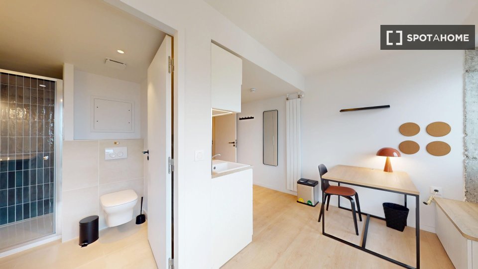 Camera doppia Parigi, 12 camere — foto 8