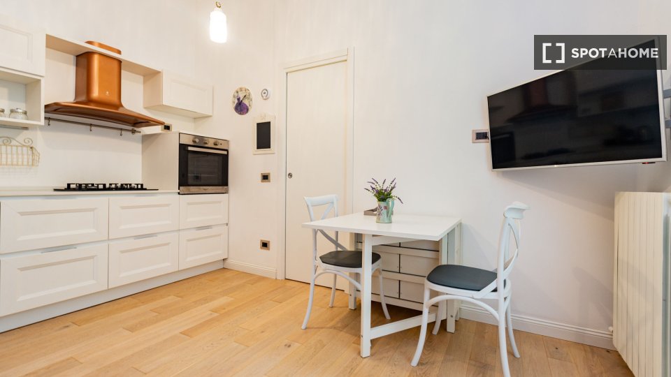 Apartamento Milán, 1 habitación, 45m² — foto 6