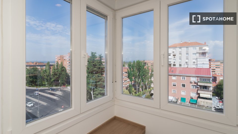 Double room Madrid, 6 beds — photo 16
