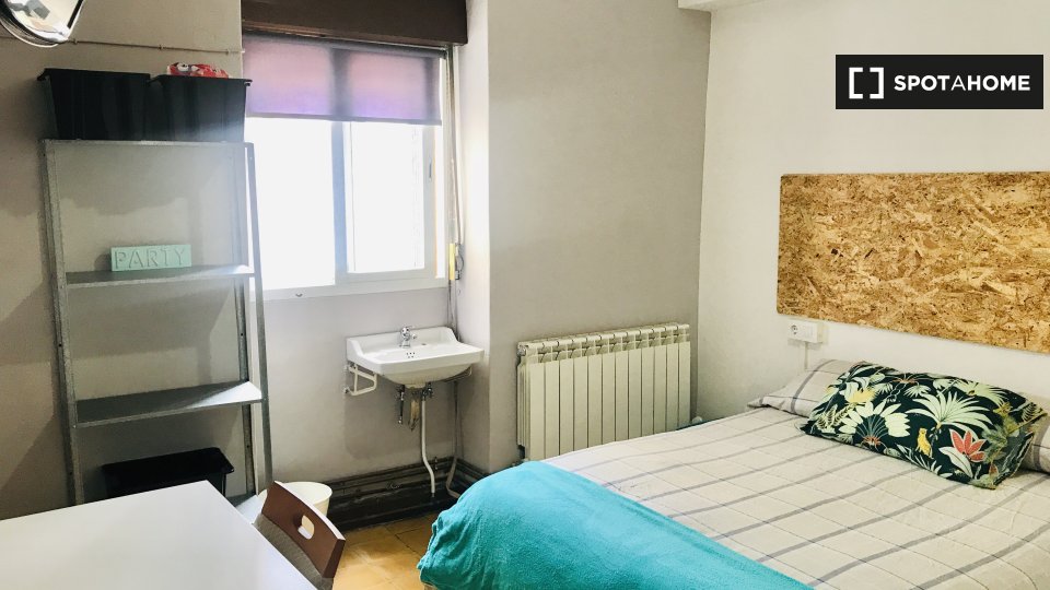 Double room Vigo, 5 beds, 100m² — photo 12