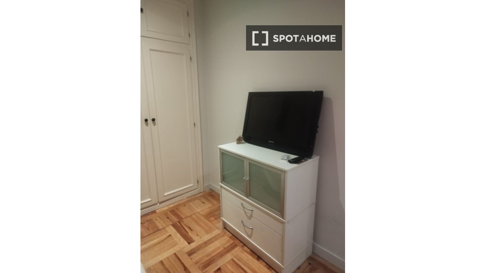 Apartment mono Madrid — photo 7