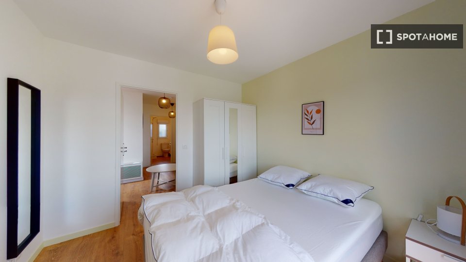 Double room Paris, 12 beds — photo 11