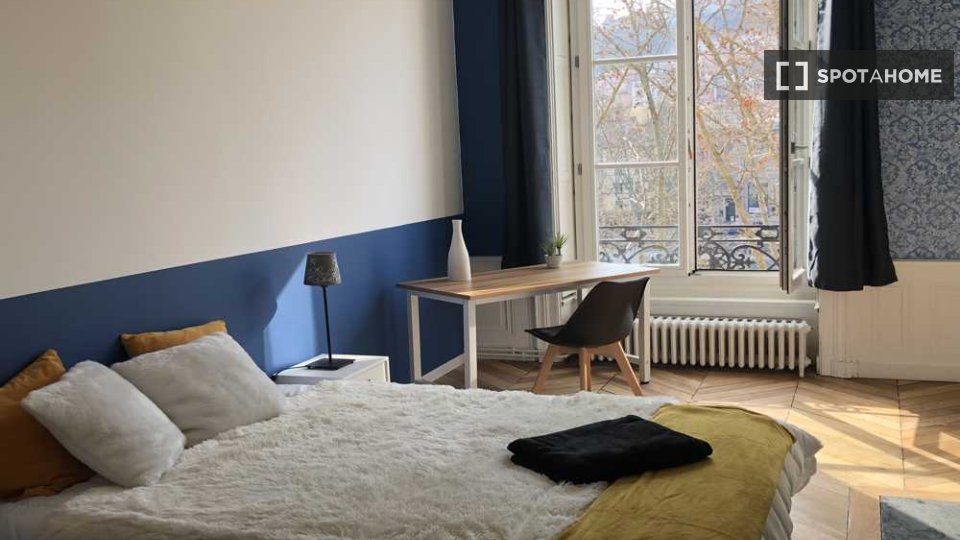 Double room Lyon, 7 beds, 240m² — photo 11