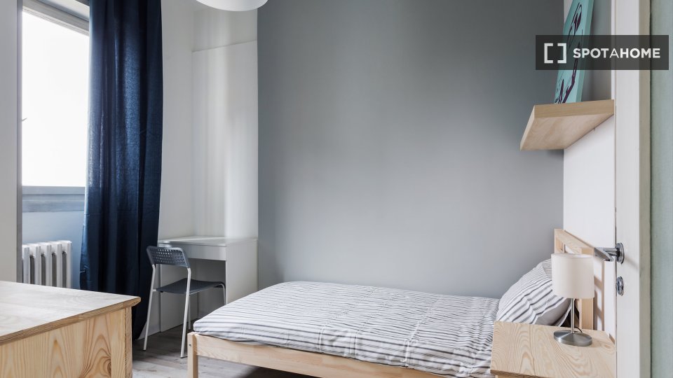 Double room Milan, 5 beds — photo 26