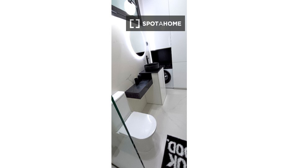 Apartment mono Madrid — photo 25