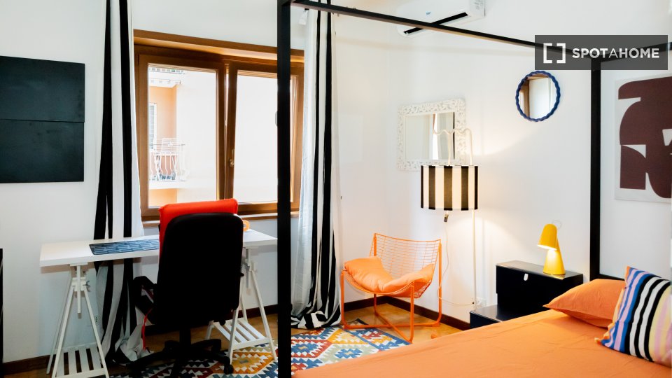 Double room Rome, 5 beds — photo 17
