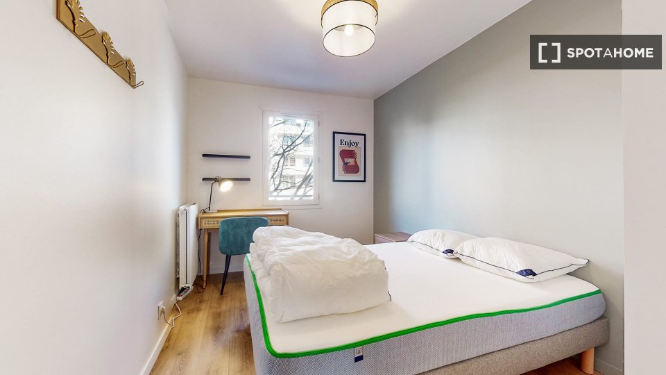 Double room Paris, 15 beds — photo 11