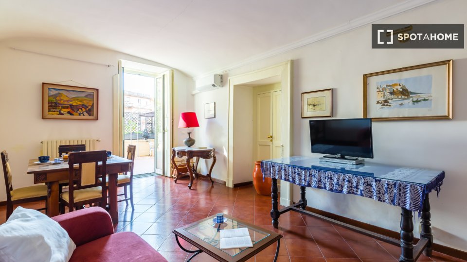 Apartment Naples, 2 beds — photo 12